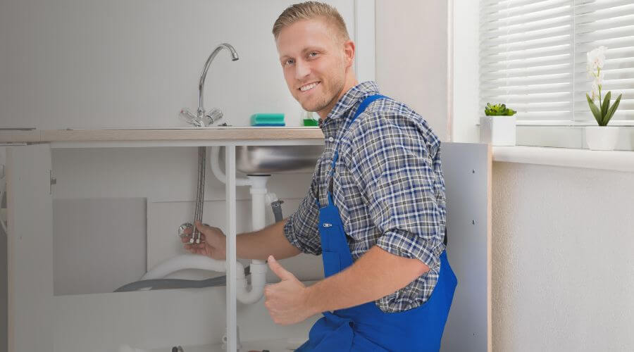 Nighttime Plumber in Lawrence, MI